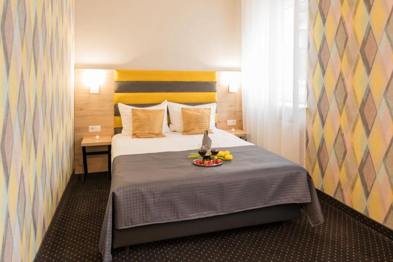 Hotel Wilga Krakow Exterior photo