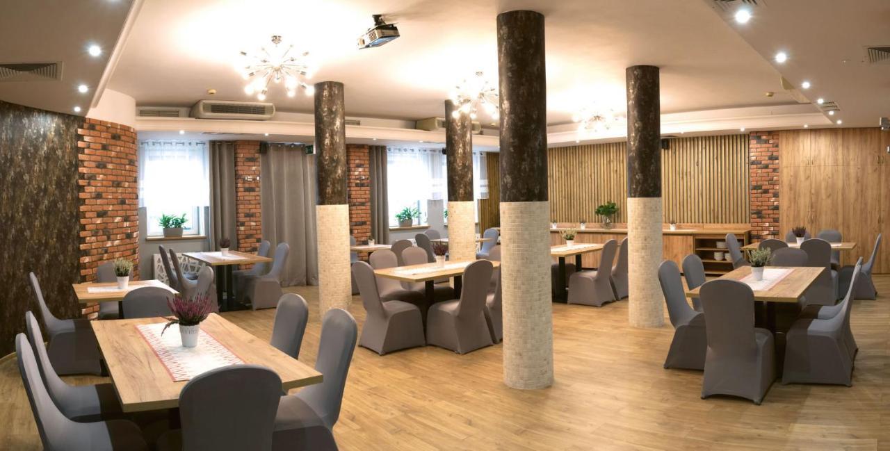 Hotel Wilga Krakow Exterior photo